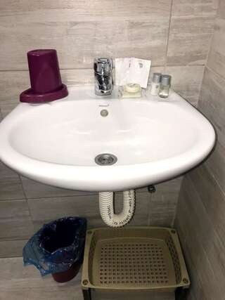 Апартаменты Tivoli apartments Рафаиловичи Трехместный номер с балконом-17