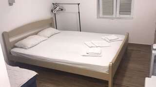 Апартаменты Tivoli apartments Рафаиловичи Трехместный номер с балконом-32