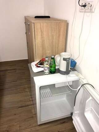 Апартаменты Tivoli apartments Рафаиловичи Трехместный номер с балконом-50